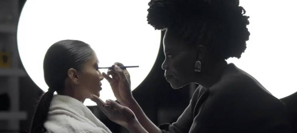 Makeup Artist and Brand Owner/Founder Danessa Myricks learned techniques and tips from other makeup artists before launching her own brand in 2015