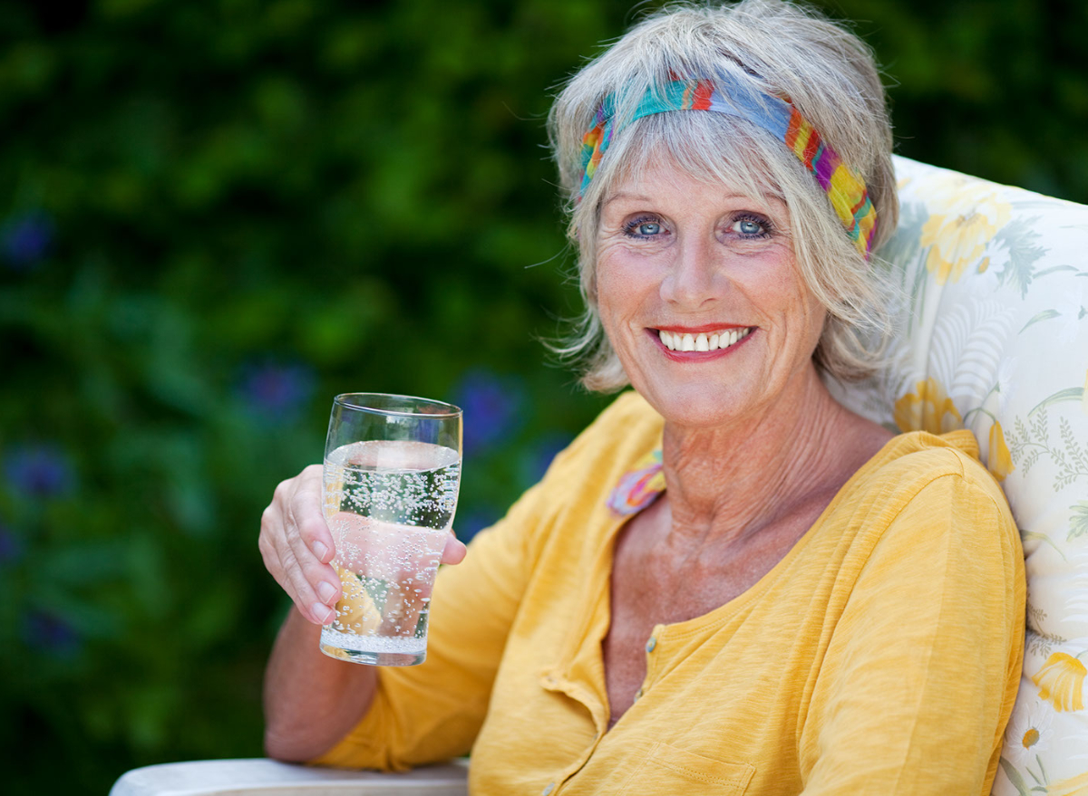 One Major Effect of Drinking Seltzer Water, Science Says