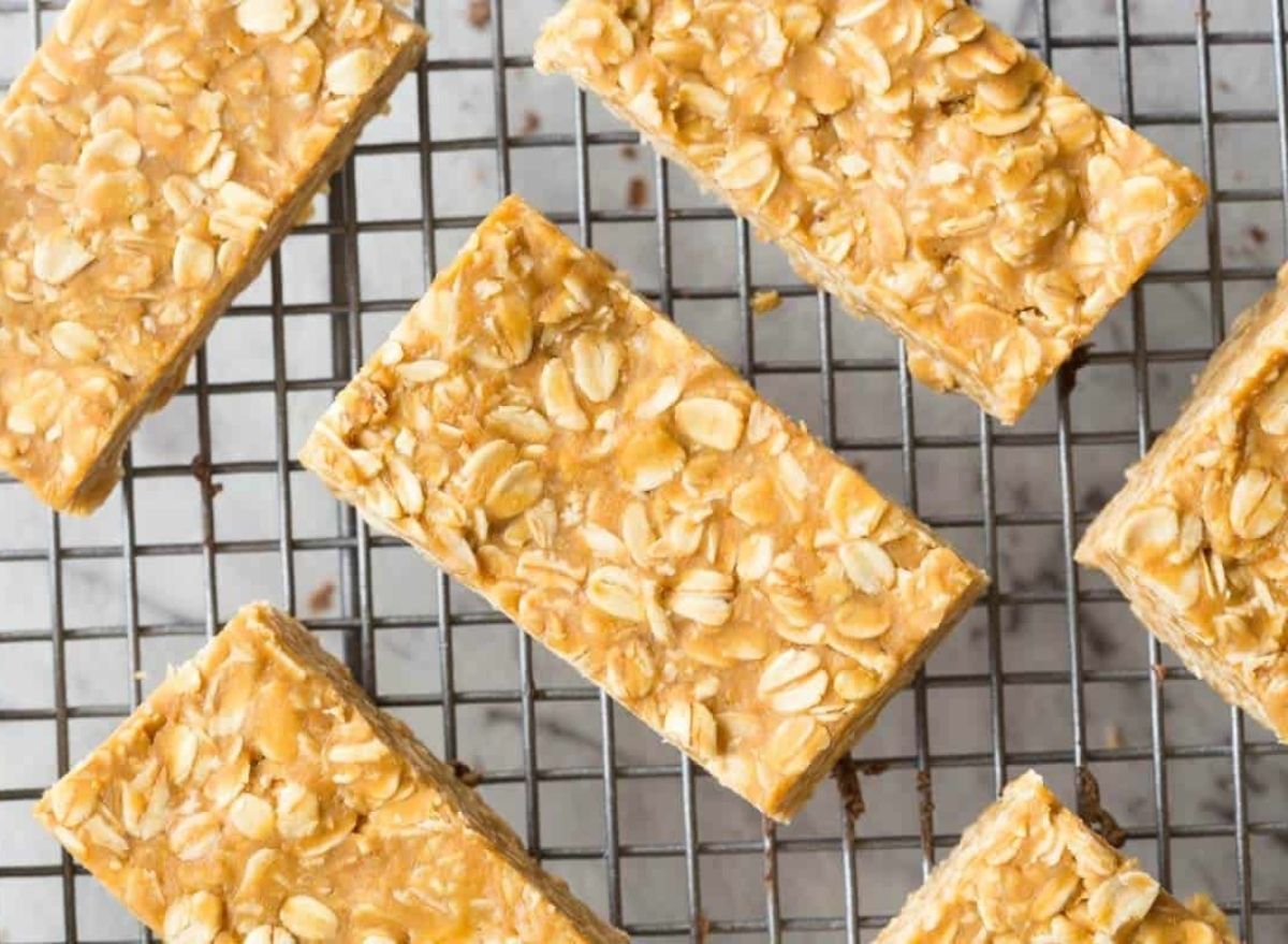 No-Bake Oatmeal Bars