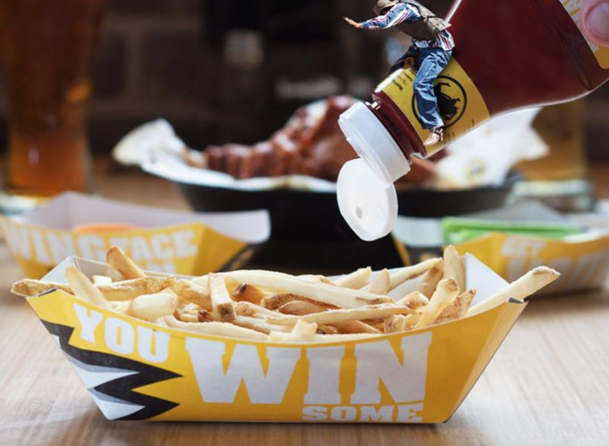 eat food BWW