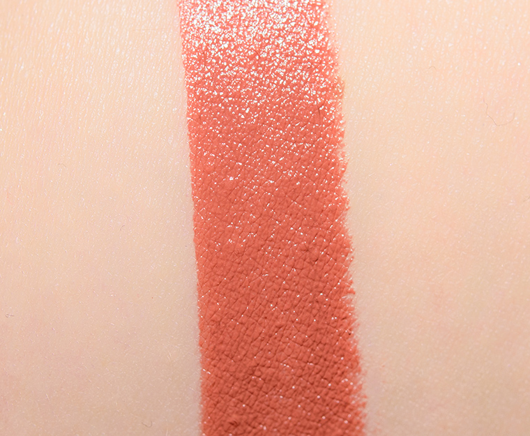 Charlotte Tilbury Island Dream Kissing Lipstick