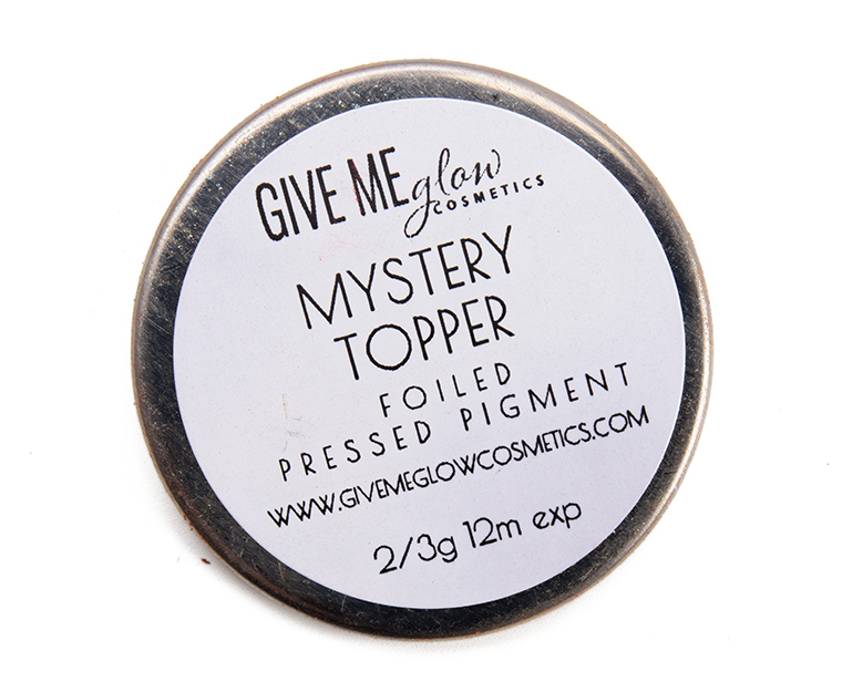 Give Me Glow Mystery Topper Foiled Pressed Shadow