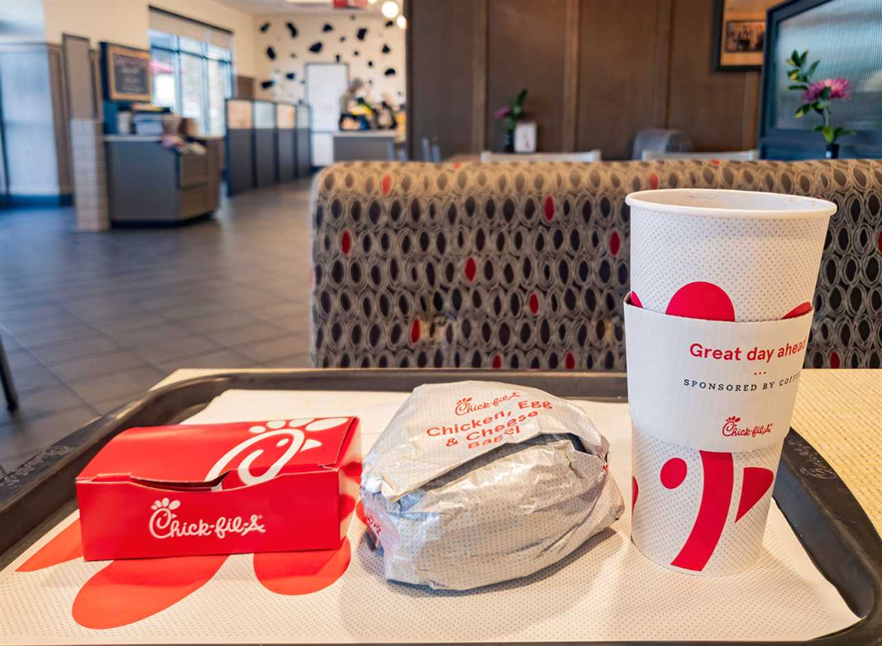 Here Are the Breakfast Hours at Every Major Fast-Food Chain