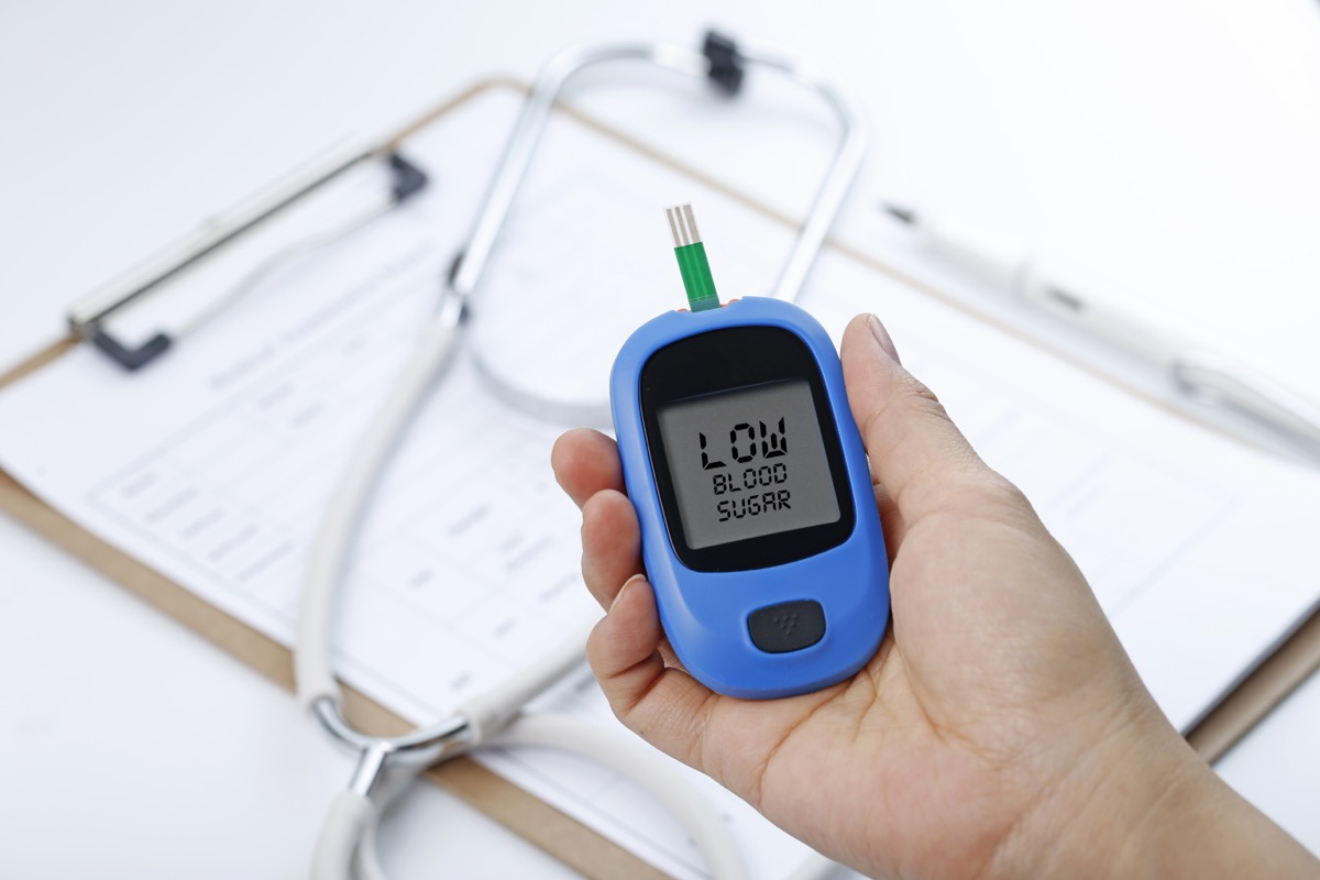 Signs Your Blood Sugar is Plummeting Fast