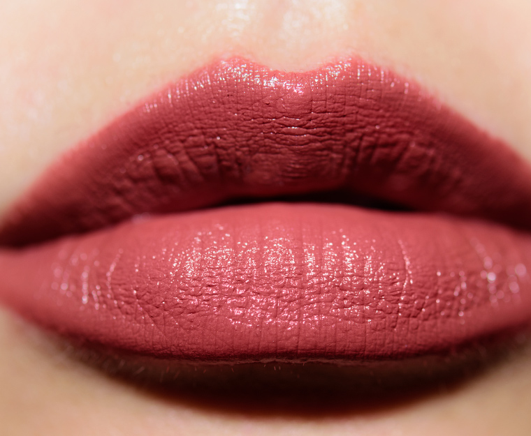 Bobbi Brown Downtown Plum Luxe Lipstick
