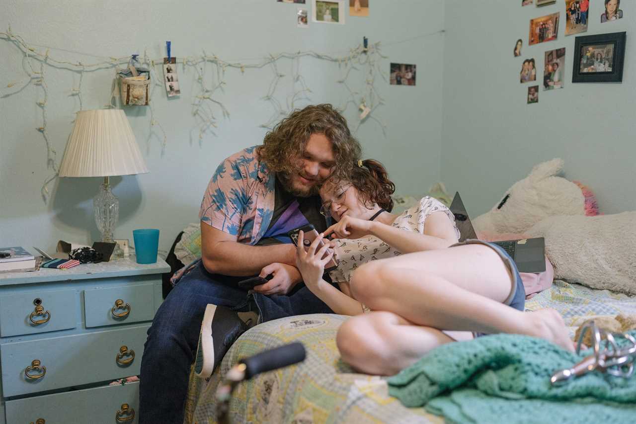 Ellis with her boyfriend, Guthrie. The two briefly lived together, but Ellis recently moved back home while attending Oklahoma University.