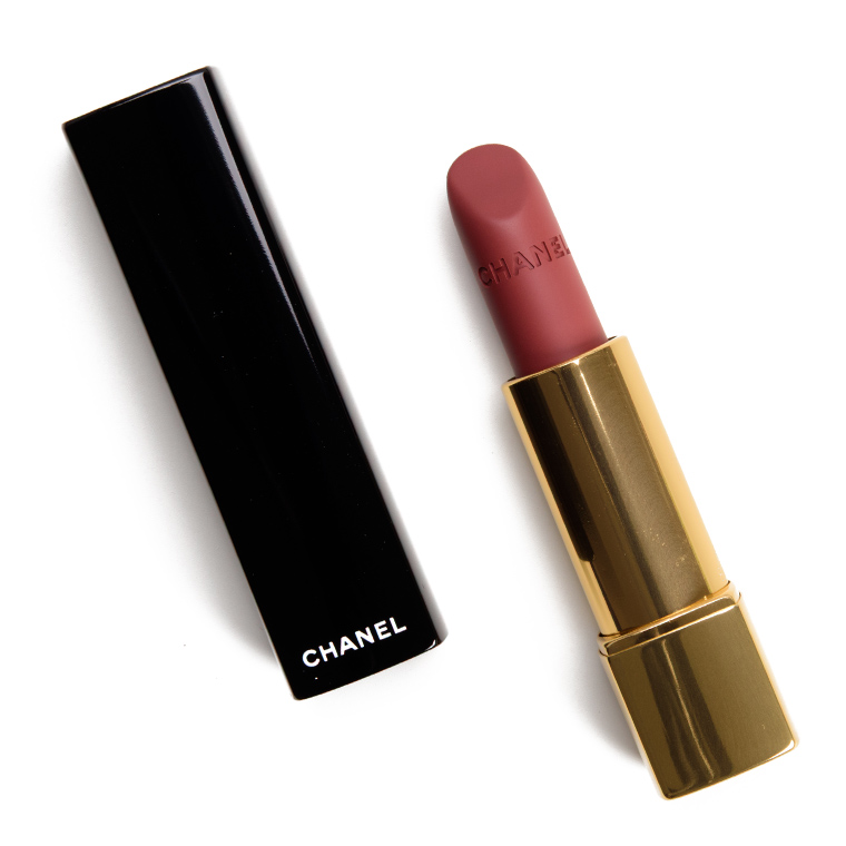 Chanel Intuitive (61) Rouge Allure Velvet