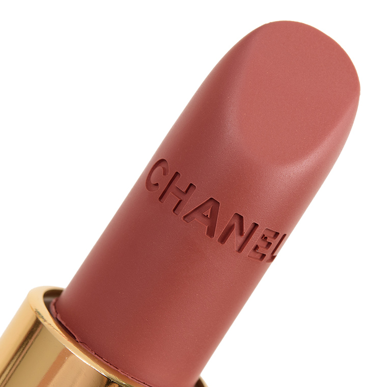 Chanel Intemporelle (60) Rouge Allure Velvet