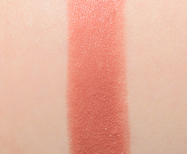 Chanel Intemporelle (60) Rouge Allure Velvet