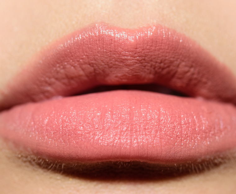 Chanel Intemporelle (60) Rouge Allure Velvet
