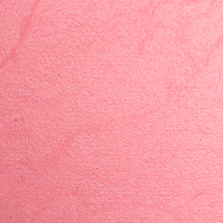 Essence Shimmery Rose Pure Nude Baked Blush