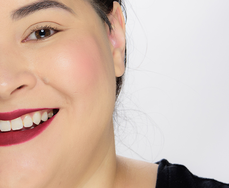 Essence Shimmery Rose Pure Nude Baked Blush