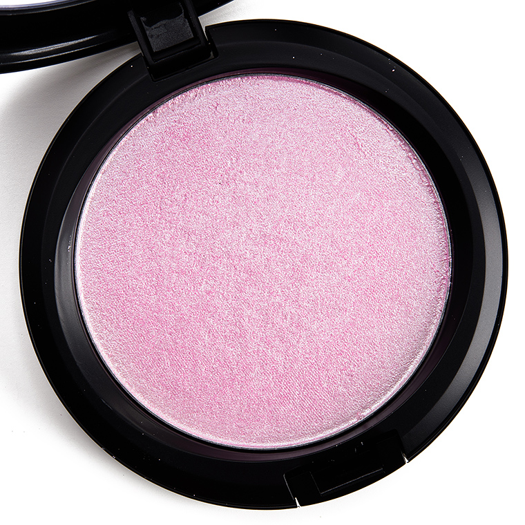 Give Me Glow Welcome to My Dollhouse Pressed Highlighter