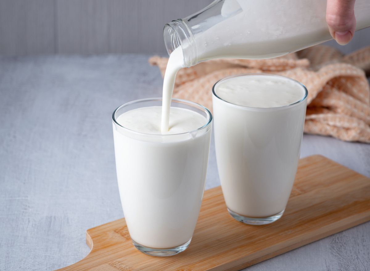 11 Best Natural Laxatives That Actually Work