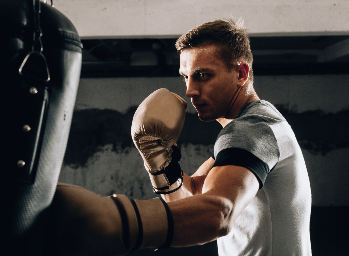 man kickboxing