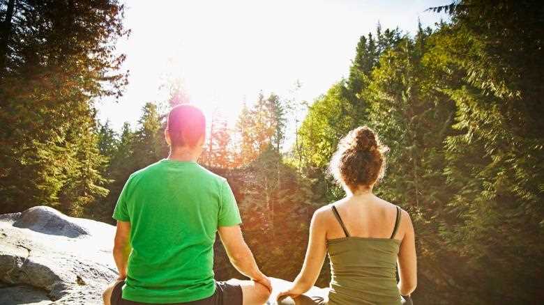 How couples meditation can strengthen your relationship