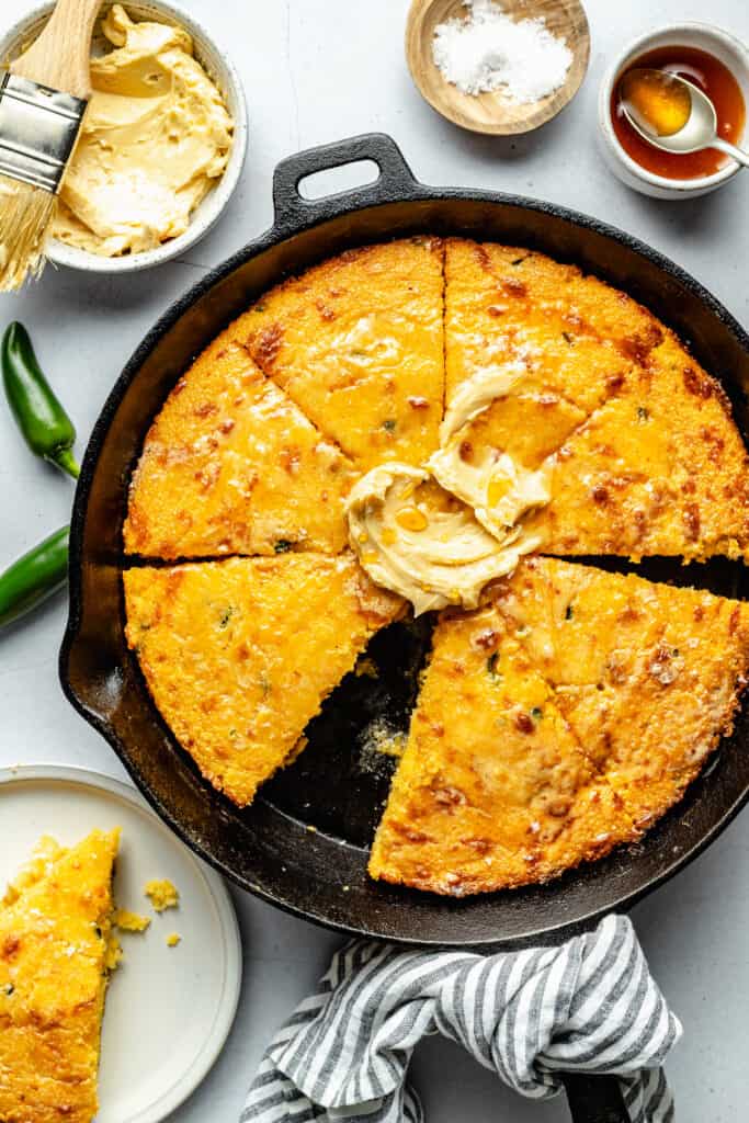 cornbread in skillet 