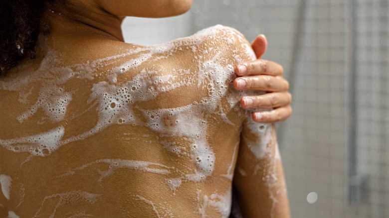 Expert Tips to Prevent Skin Rash After Showering