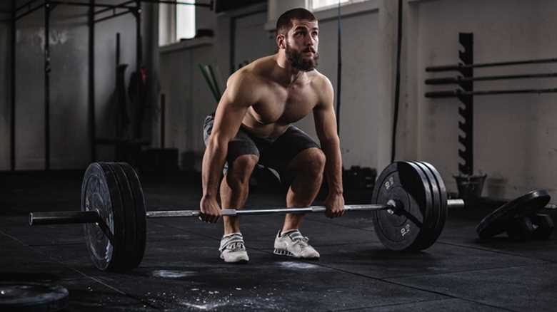 The Great Deadlift Debate: Sumo vs Conventional