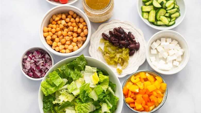 Revitalize Your Health with a Traditional Mediterranean Salad